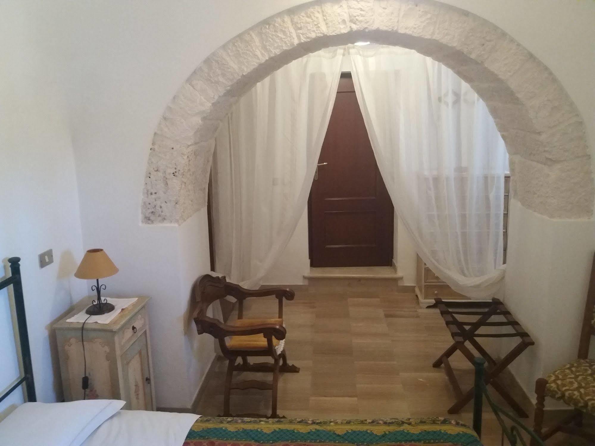 Trullicolarossa Villa Alberobello Exterior foto